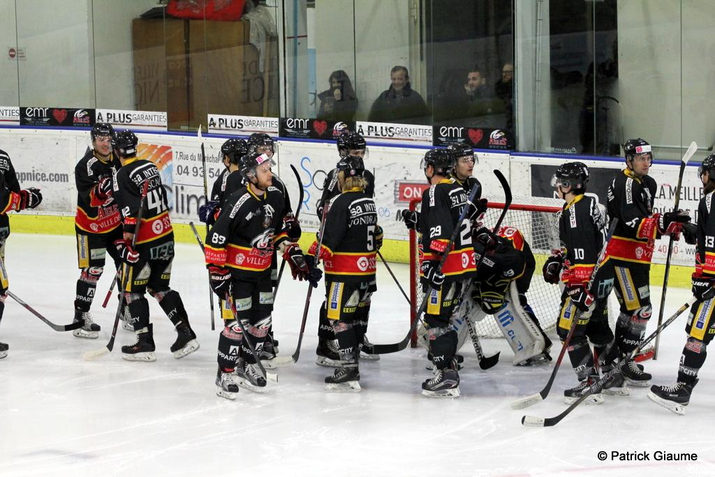 Nice 4 - 0 Strasbourg 
