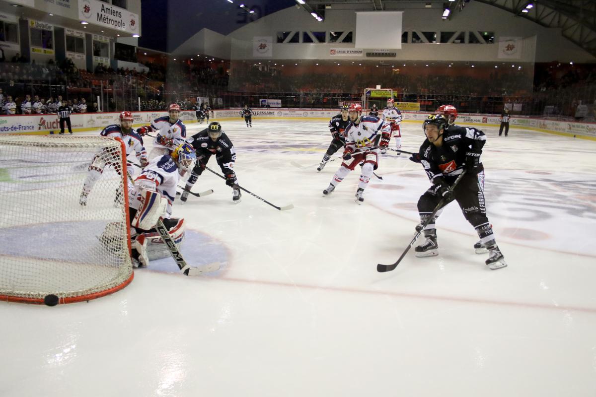 Amiens  1 - 6 Grenoble 