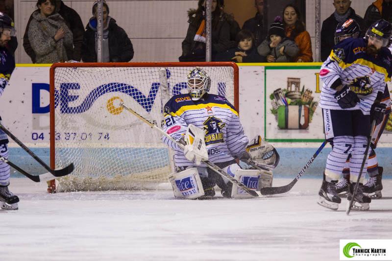 Clermont-Ferrand 3 - 4 Dunkerque