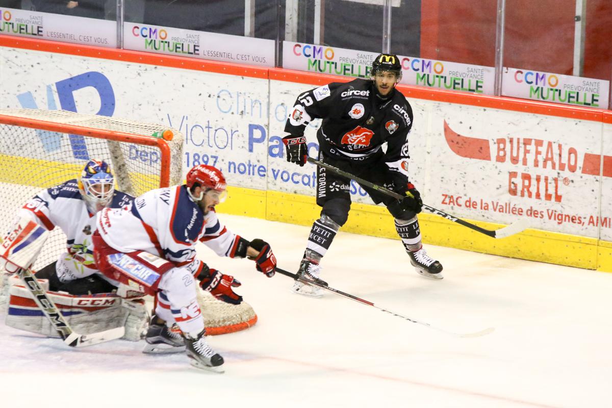 Amiens  1 - 2 Grenoble 