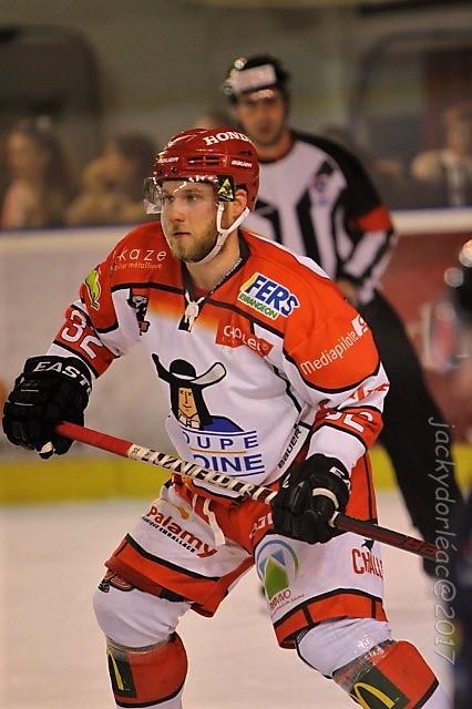 Tours  4 - 3 Cholet 