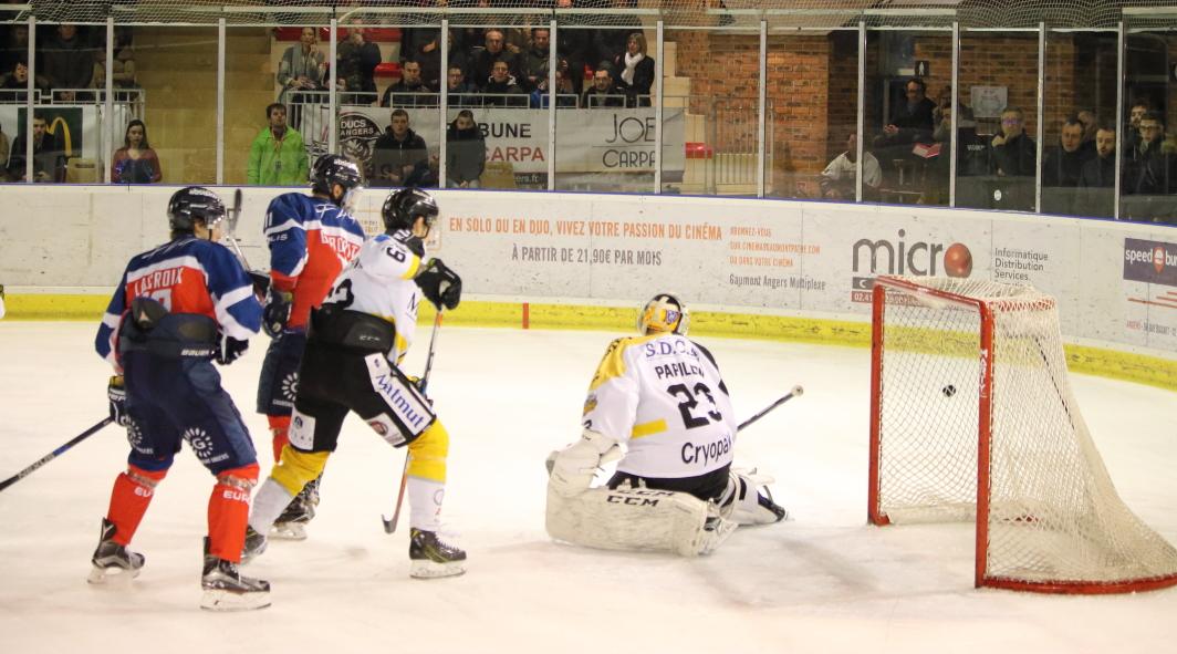 Angers  3 - 6 Rouen