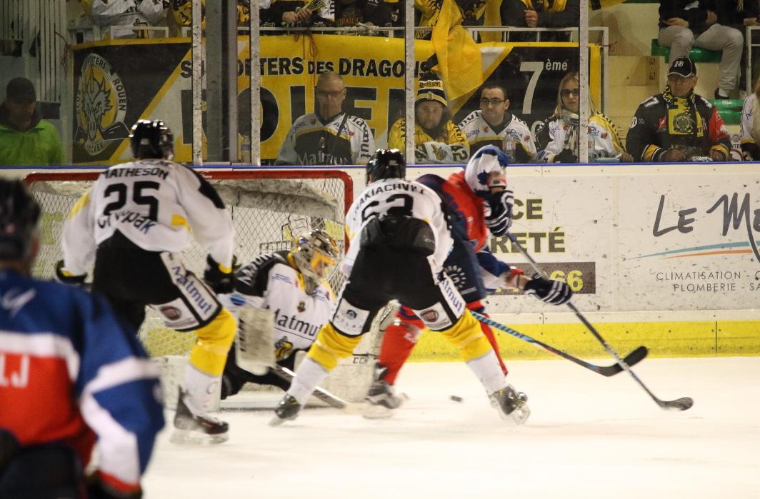 Angers  3 - 6 Rouen