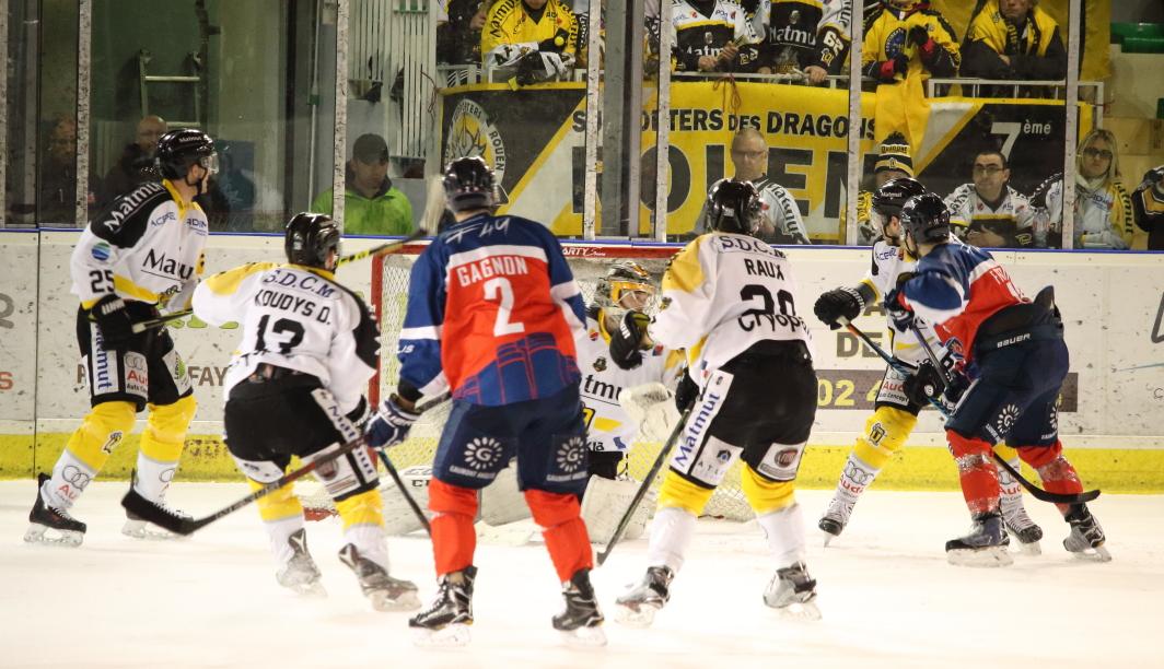 Angers  3 - 6 Rouen