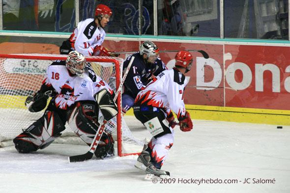 Grenoble  8 - 1 Neuilly/Marne