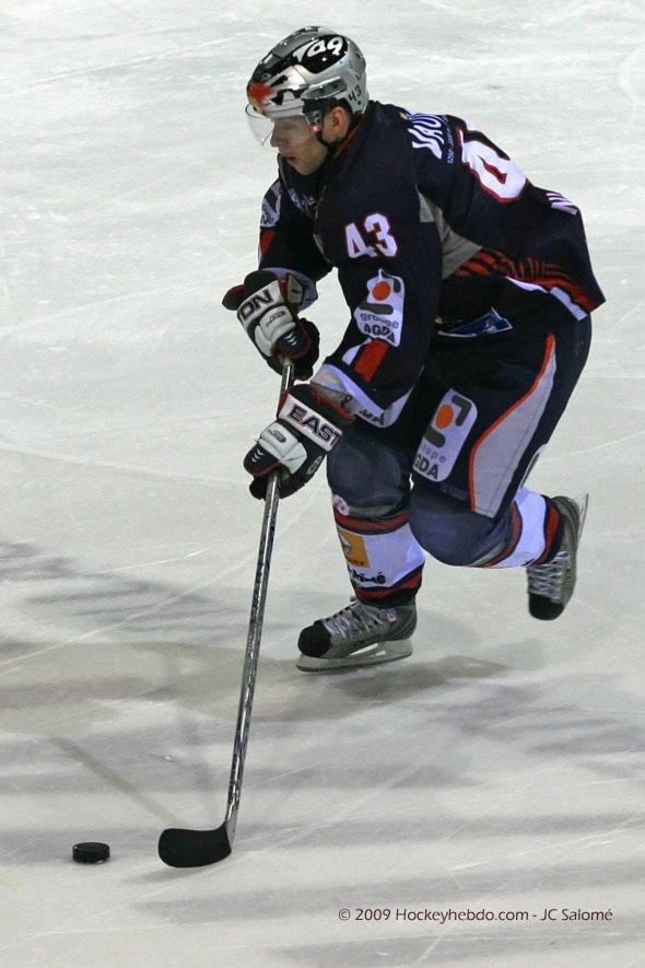 Grenoble  8 - 1 Neuilly/Marne