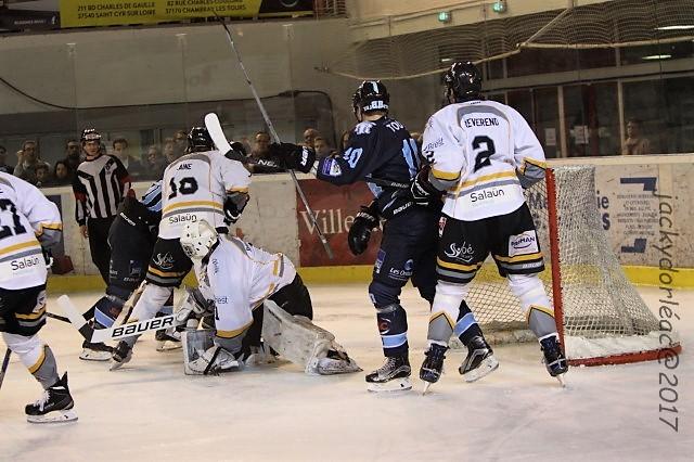 Tours  1 - 3 Brest 