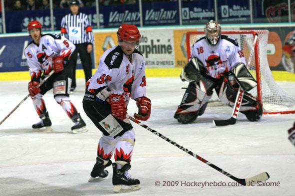Grenoble  8 - 1 Neuilly/Marne