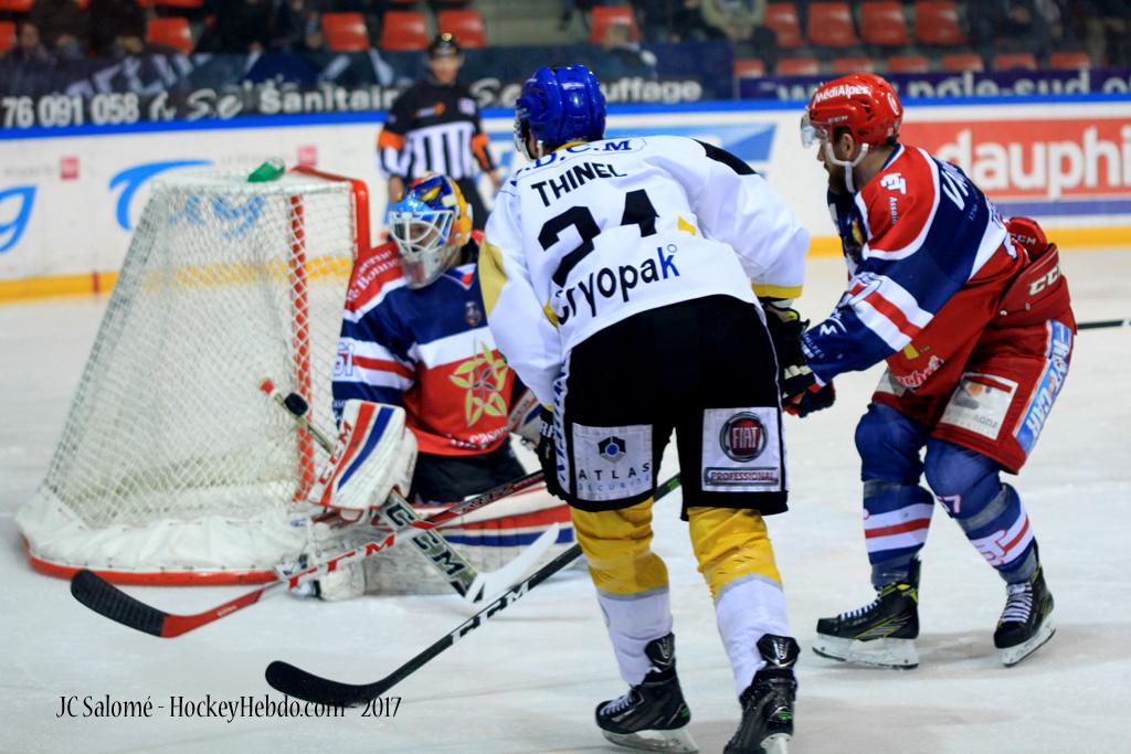 Grenoble  2 - 3 Rouen