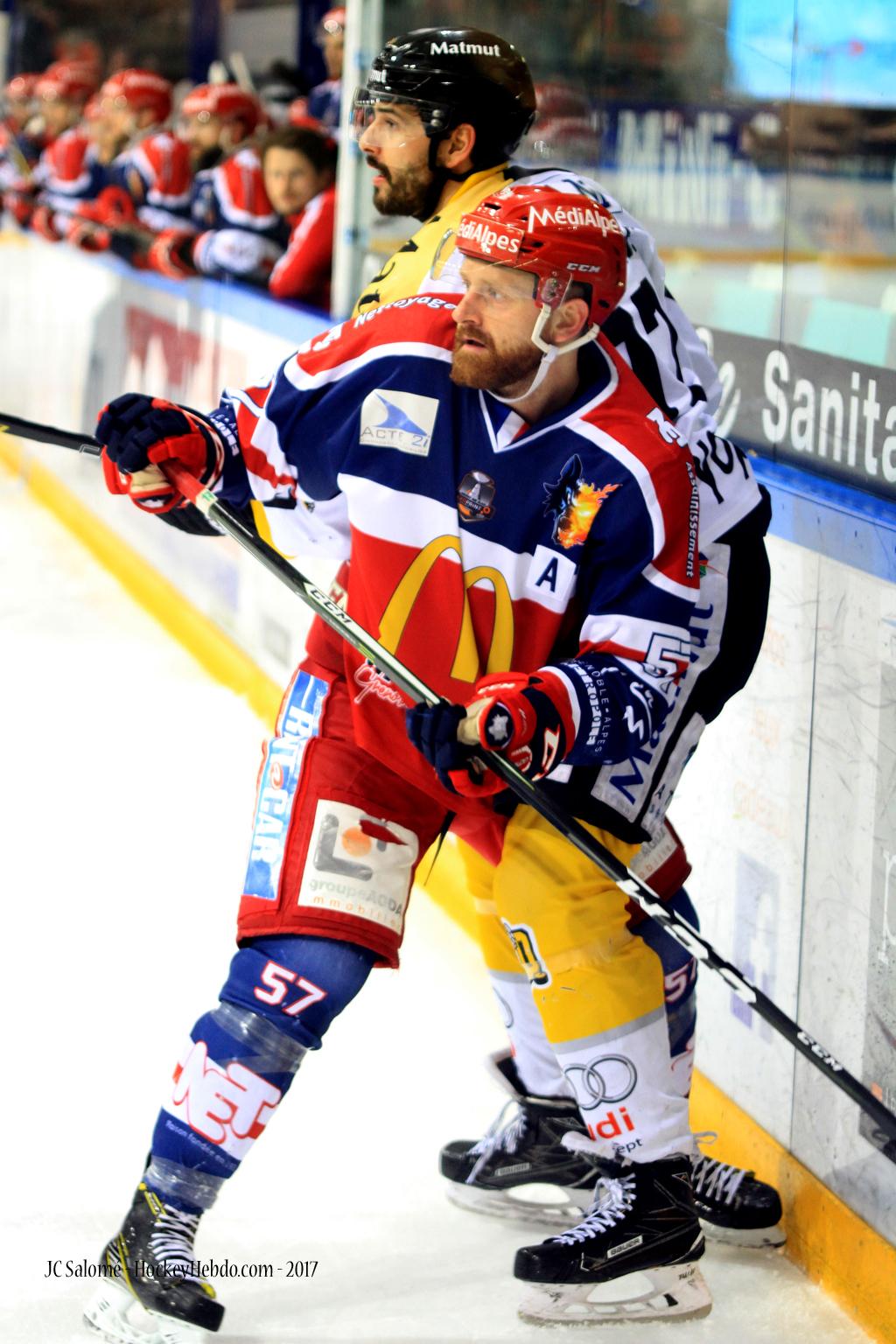 Grenoble  2 - 3 Rouen