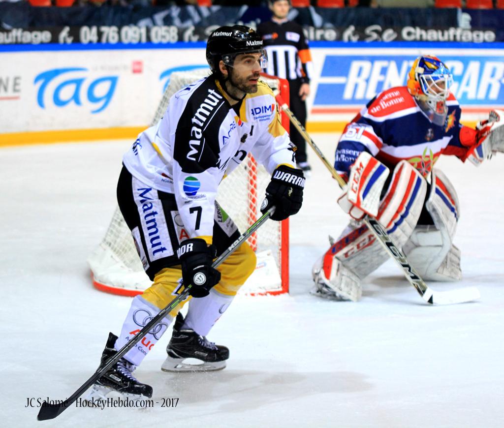 Grenoble  2 - 3 Rouen