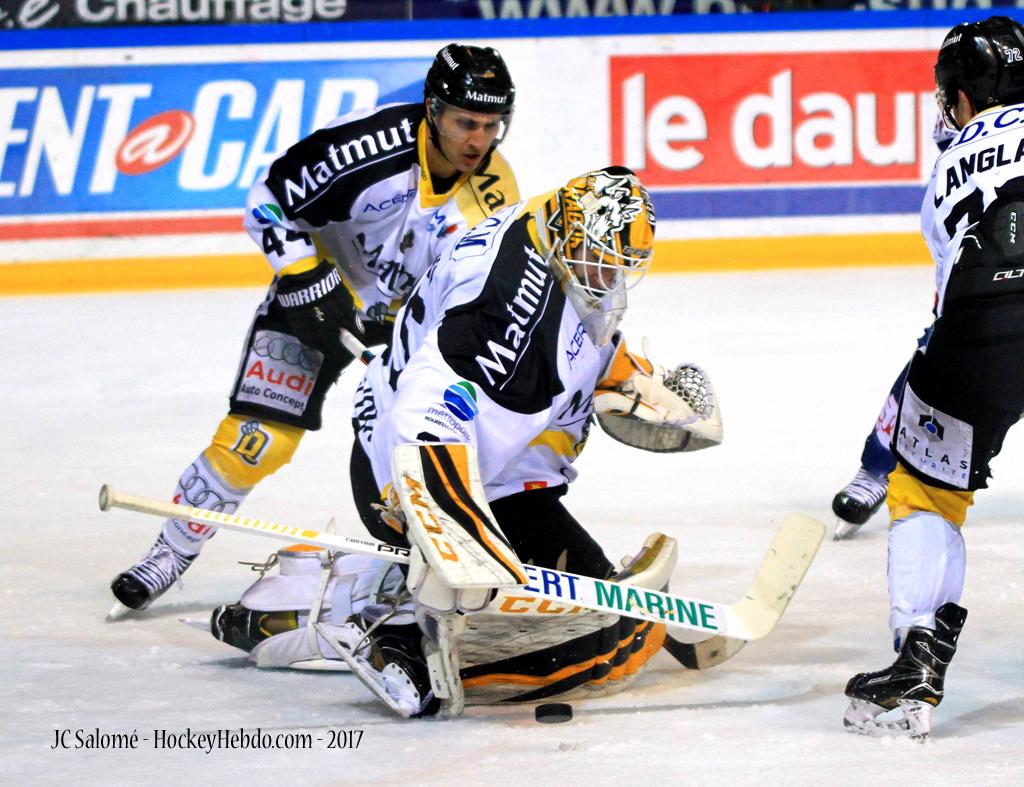 Grenoble  2 - 3 Rouen
