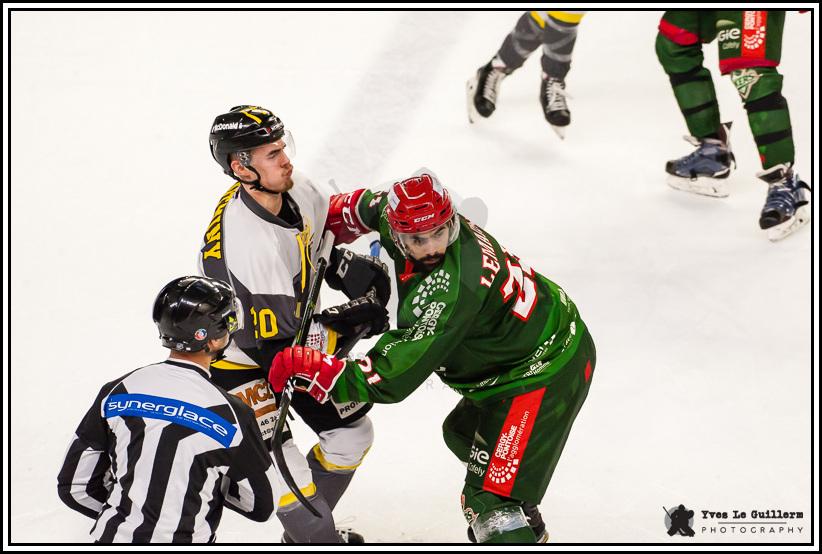 Cergy-Pontoise 4 - 8 Chambéry