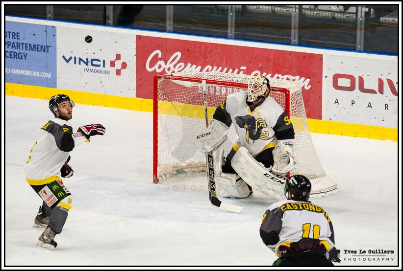 Cergy-Pontoise 4 - 8 Chambéry