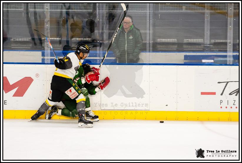 Cergy-Pontoise 4 - 8 Chambéry