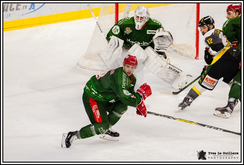 Cergy-Pontoise 4 - 8 Chambéry