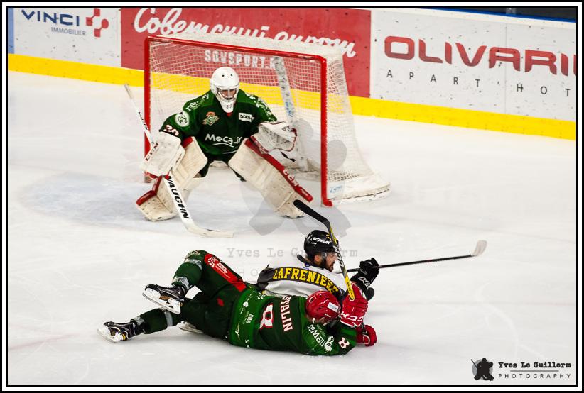 Cergy-Pontoise 4 - 8 Chambéry