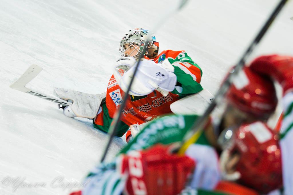 Mont-Blanc 8 - 5 Cergy-Pontoise