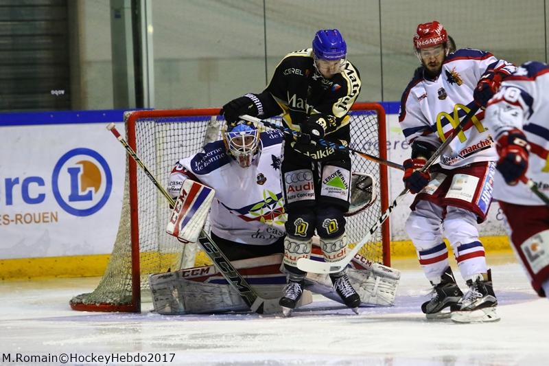 Rouen 0 - 3 Grenoble 