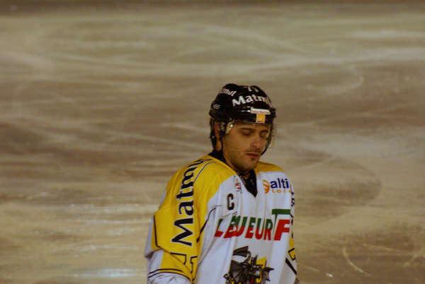 Angers  5 - 4 Rouen