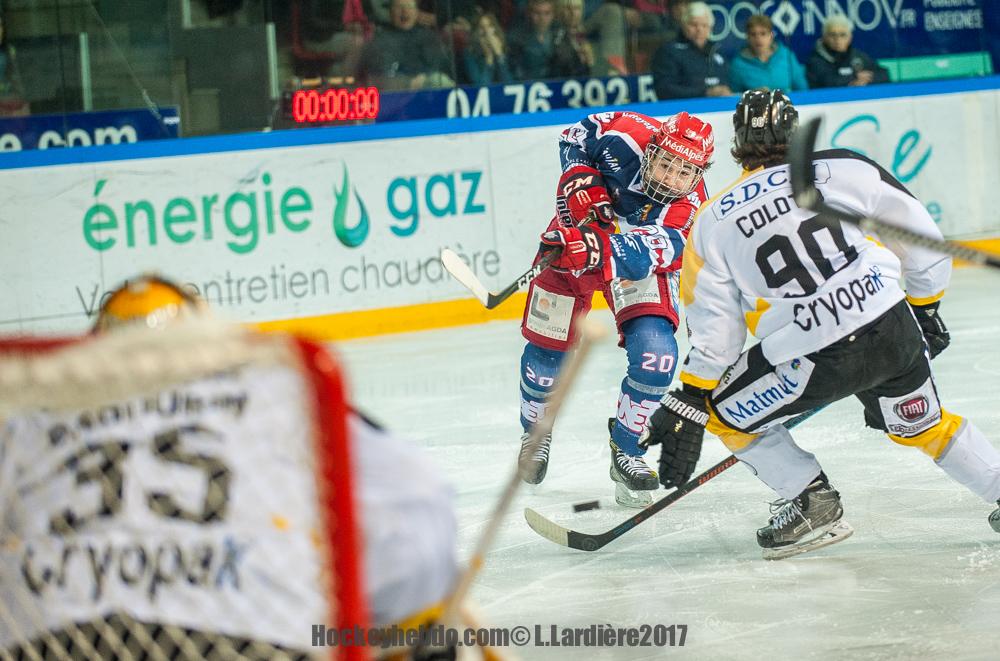 Grenoble  0 - 2 Rouen
