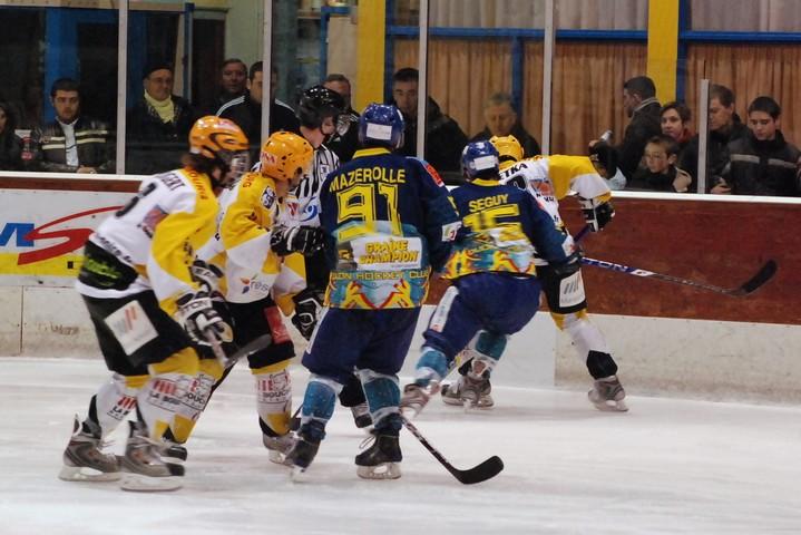 Dijon  2 - 3 Strasbourg 