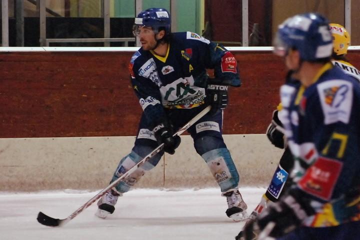 Dijon  2 - 3 Strasbourg 