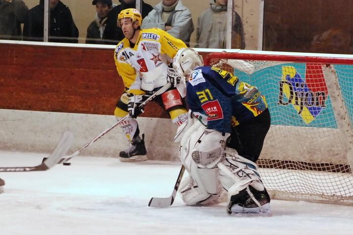 Dijon  2 - 3 Strasbourg 