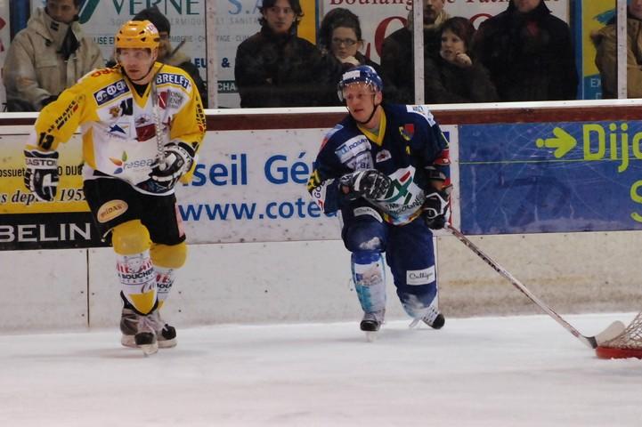 Dijon  2 - 3 Strasbourg 