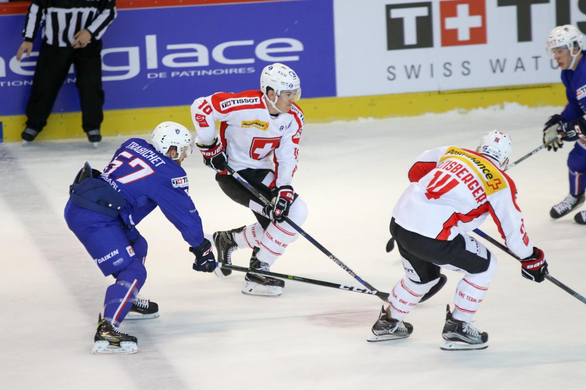 France 3 - 4 Switzerland