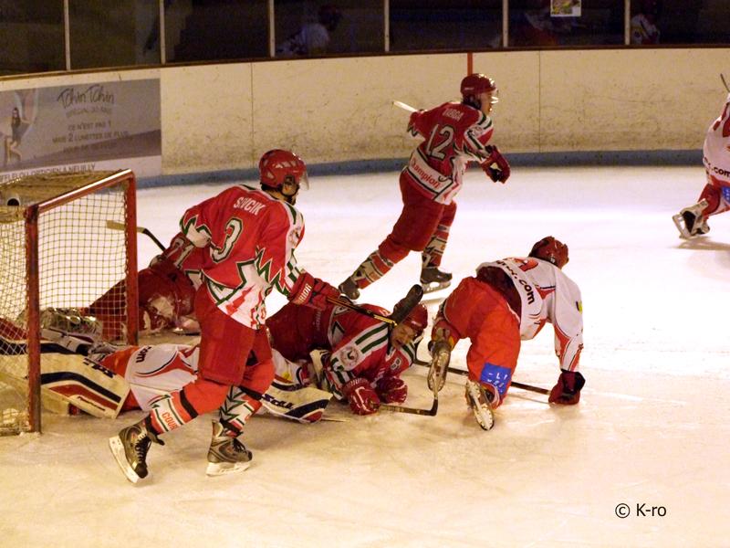 Courbevoie  3 - 6 Valence