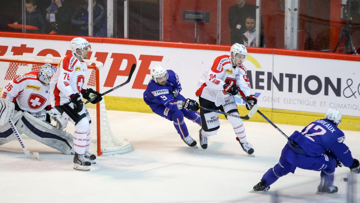 France 3 - 4 Switzerland