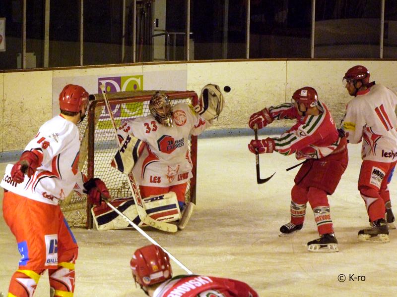 Courbevoie  3 - 6 Valence
