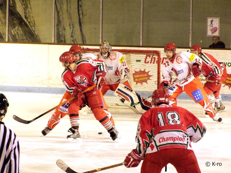 Courbevoie  3 - 6 Valence