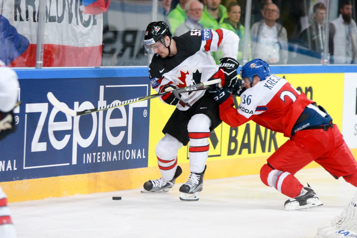 Czech Republic 1 - 4 Canada
