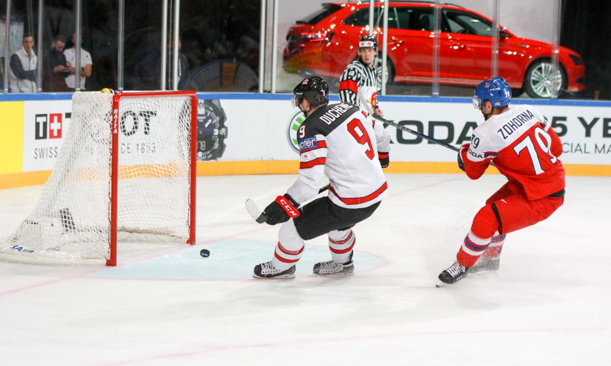 Czech Republic 1 - 4 Canada