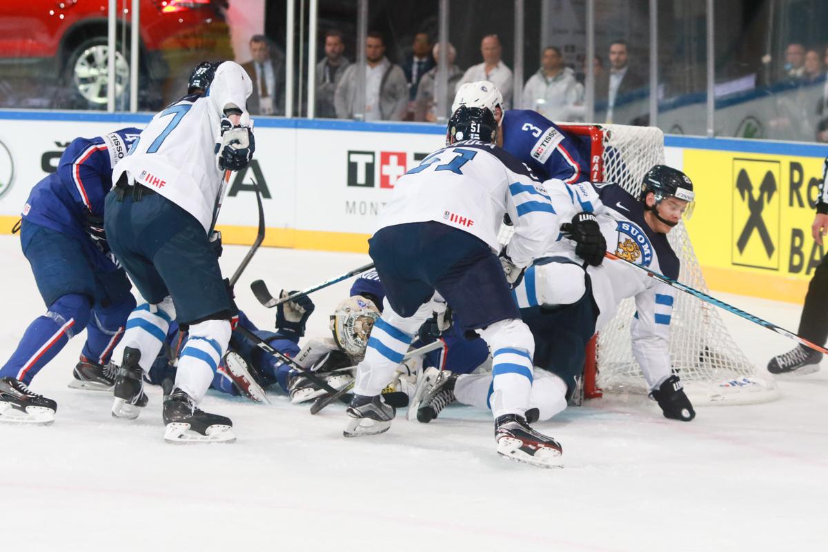 Finland 1 - 5 France