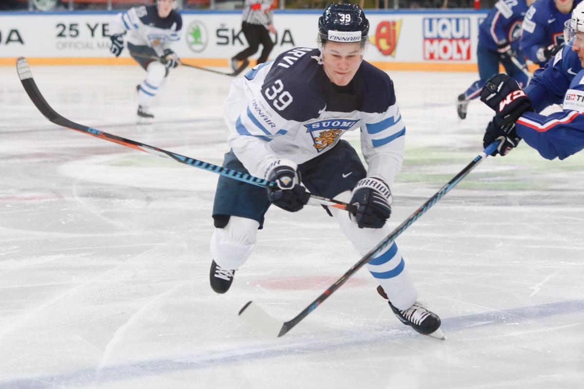 Finland 1 - 5 France
