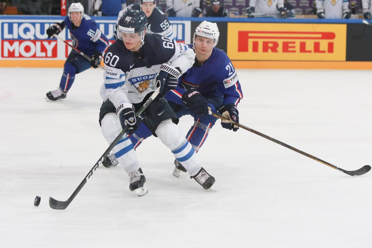 Finland 1 - 5 France