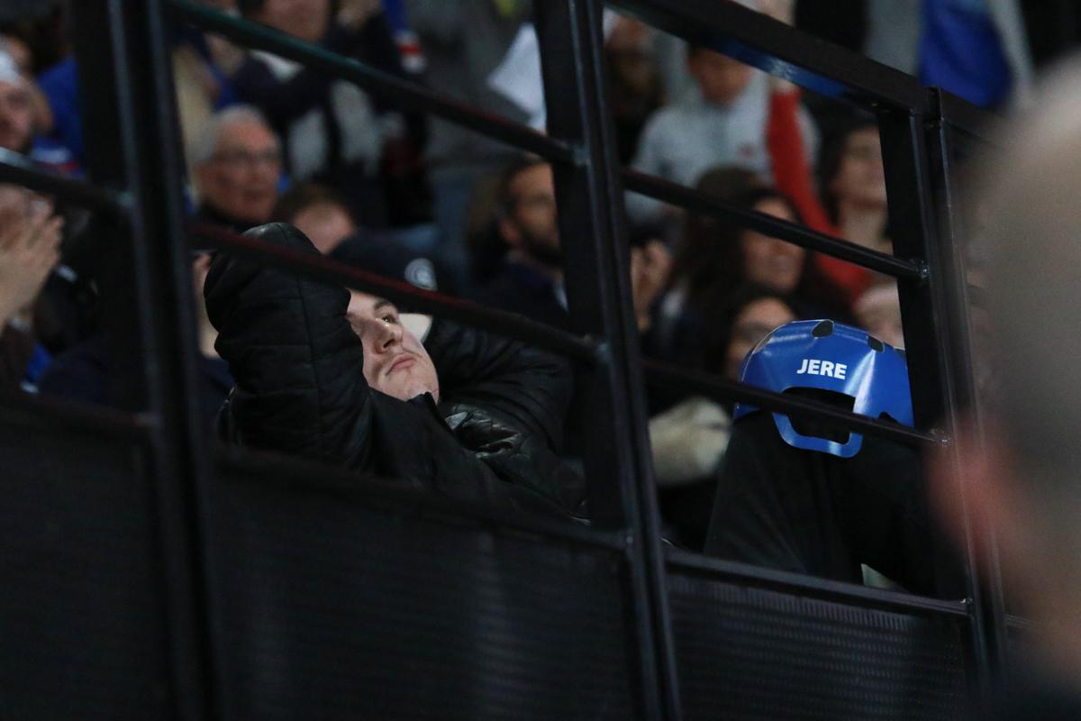 Finland 1 - 5 France