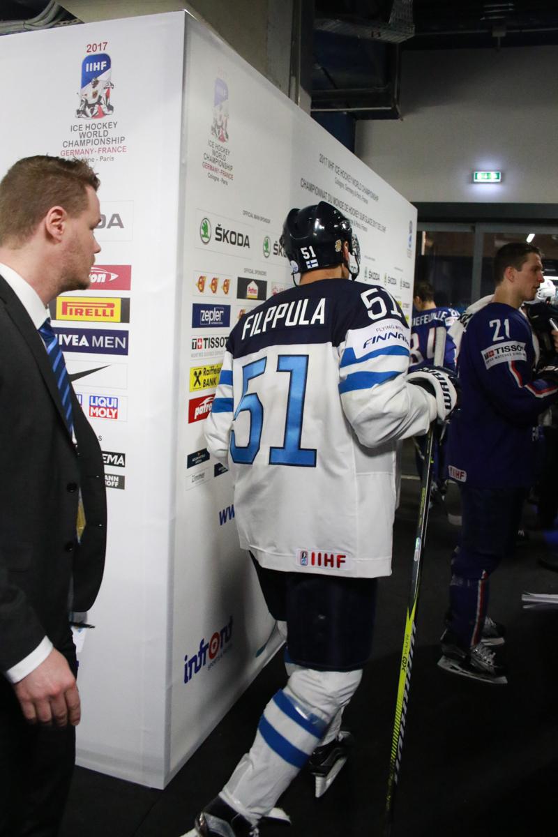 Finland 1 - 5 France