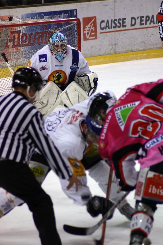Amiens  5 - 2 Mont-Blanc