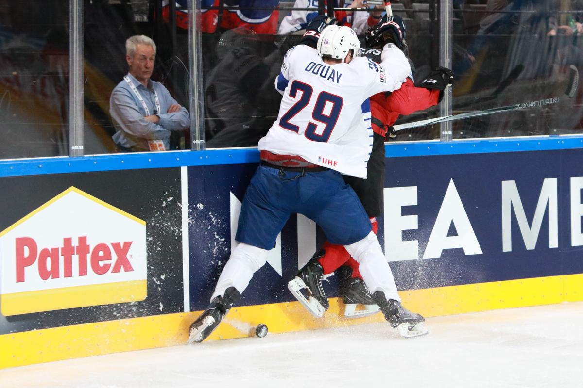 Canada 3 - 2 France