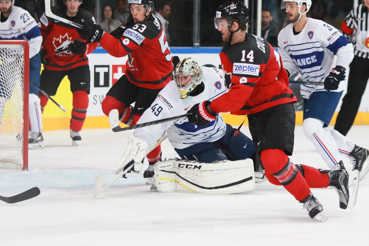 Canada 3 - 2 France