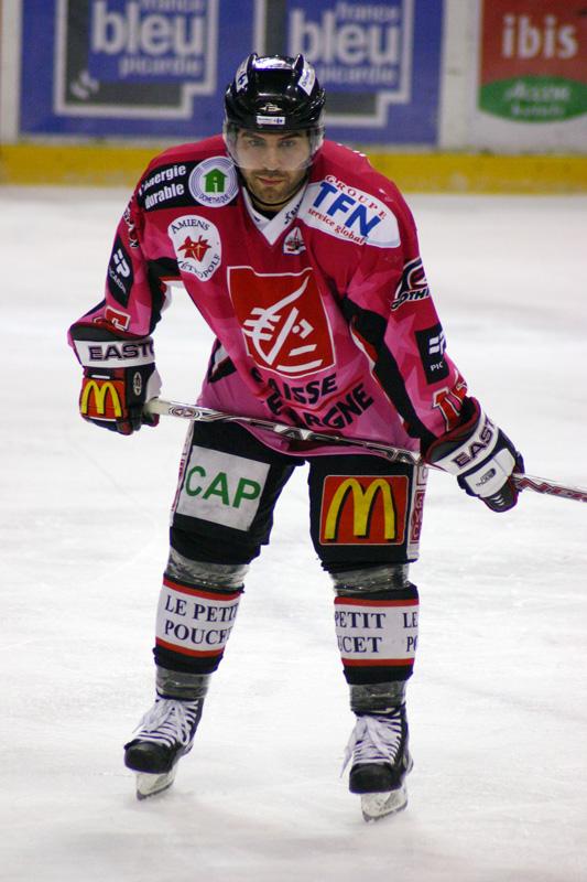 Amiens  5 - 2 Mont-Blanc