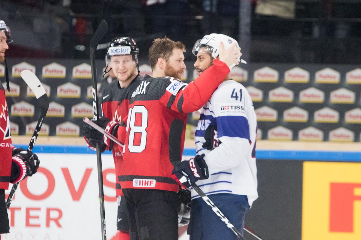 Canada 3 - 2 France