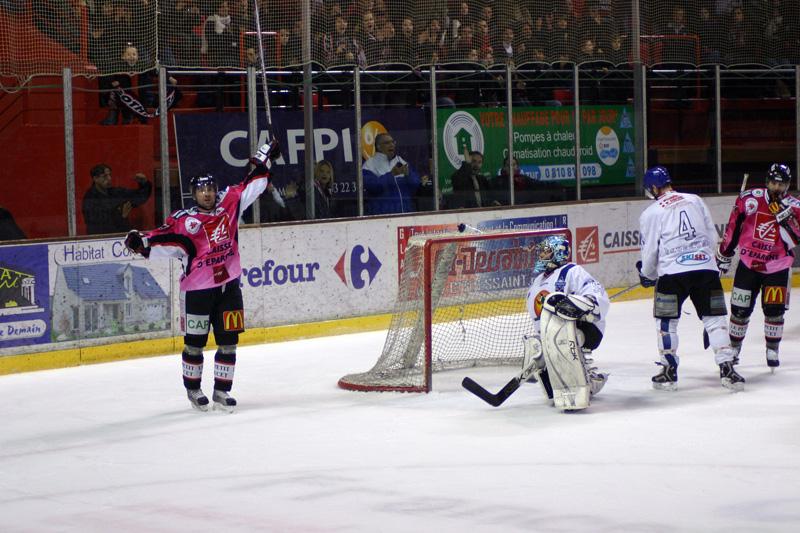 Amiens  5 - 2 Mont-Blanc