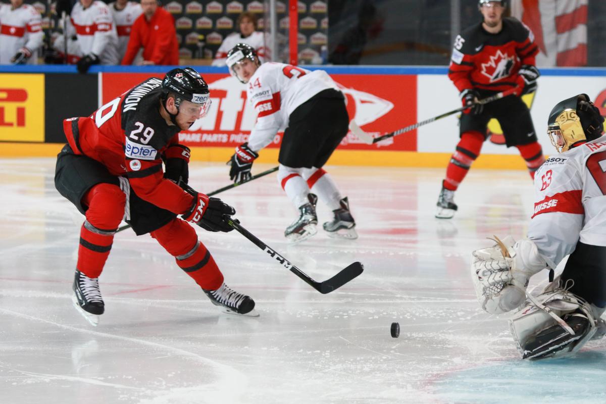 Canada 2 - 3 Switzerland