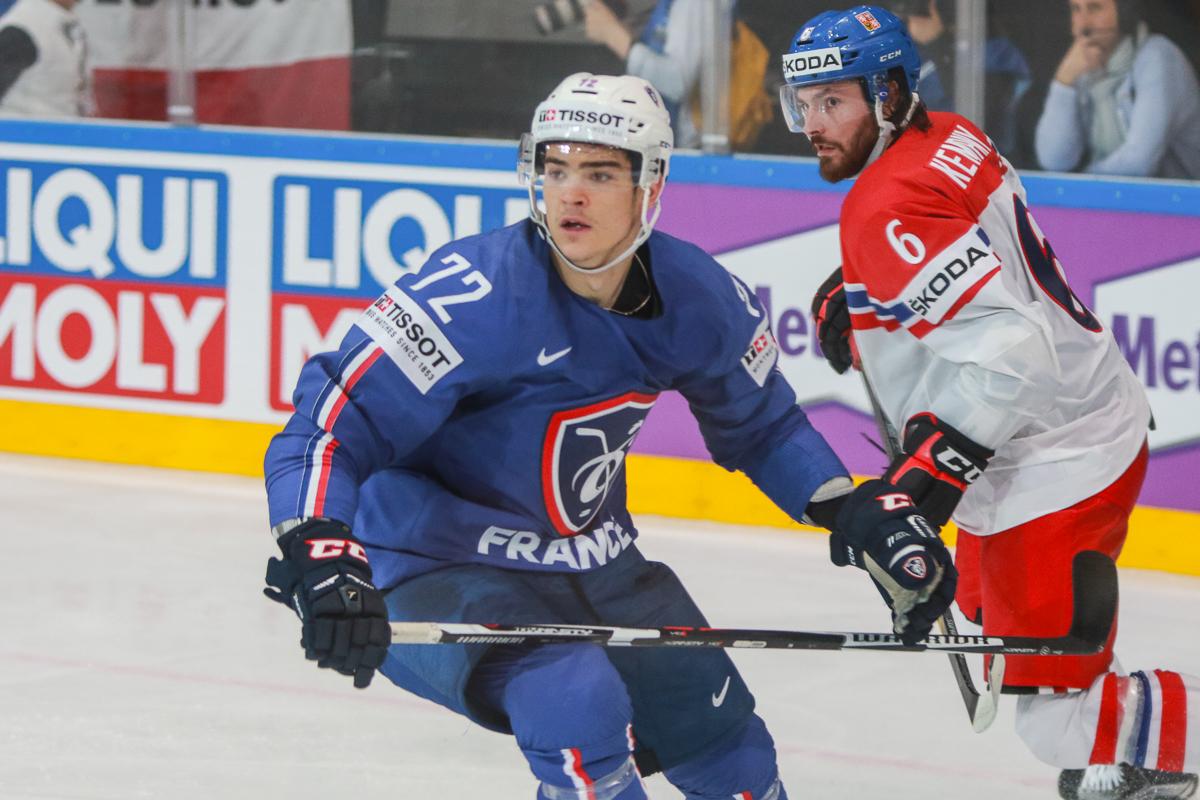 France 2 - 5 Czech Republic