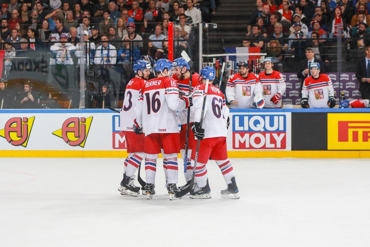 France 2 - 5 Czech Republic